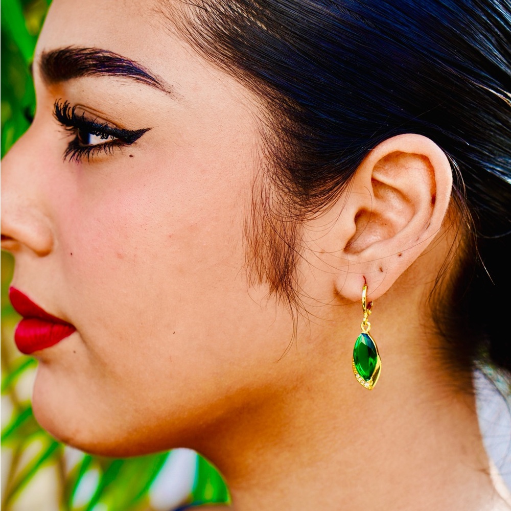 Elegant Gold and Green Drop Earrings